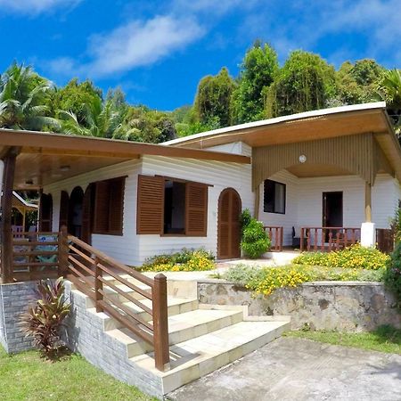 Le Grand Bleu Villas Baie Sainte Anne Exterior foto