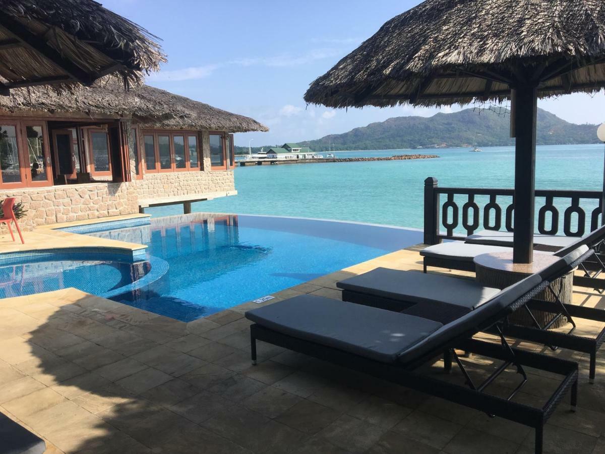 Le Grand Bleu Villas Baie Sainte Anne Exterior foto